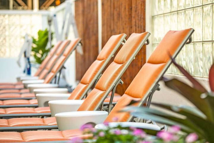 Sundeck 43 of 44