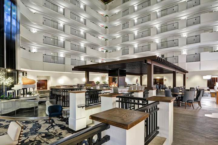 Hotel Interior 8 of 61