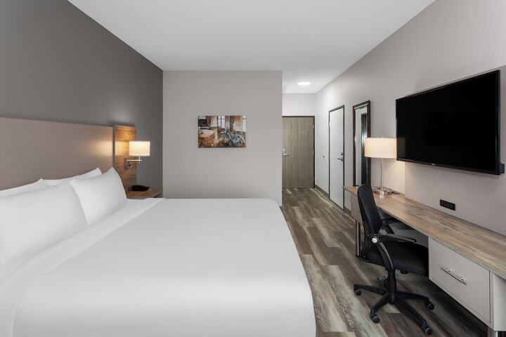 Links Bos Landen Hotel & Spa of Pella Trademark by Wyndham