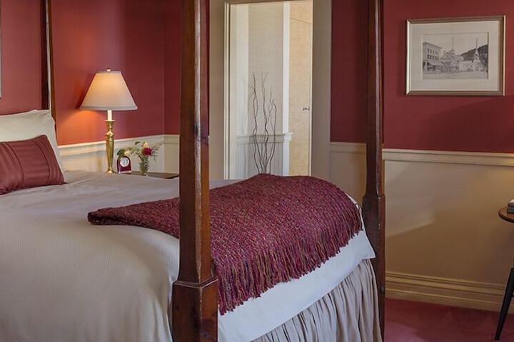 Room 22 of 55