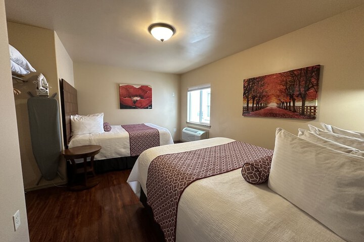 Room 36 of 38