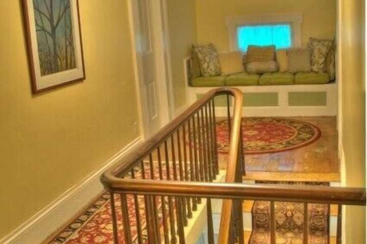 The Blackberry Inn Bed & Breakfast