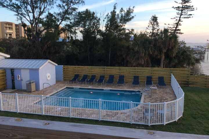 Pool 2 of 48