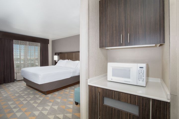 Room 21 of 44