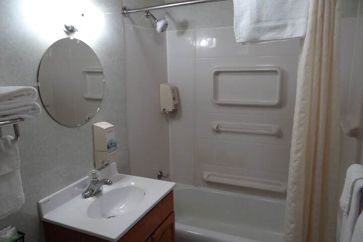 Room 38 of 116