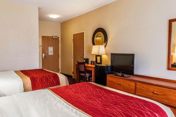 Room 13 of 27