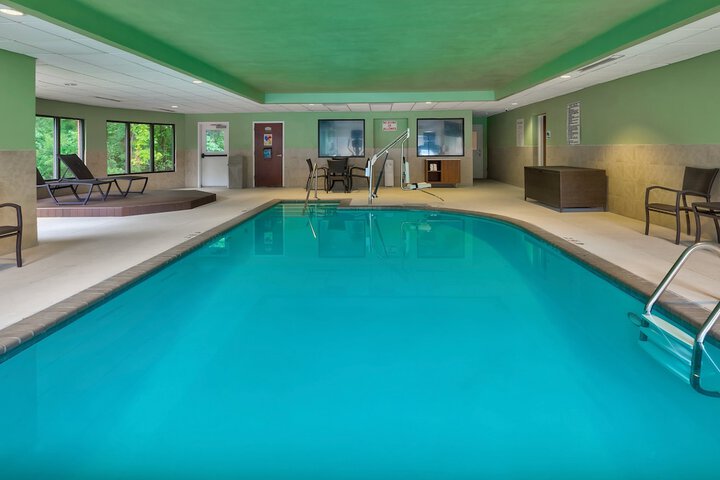 Pool 6 of 34