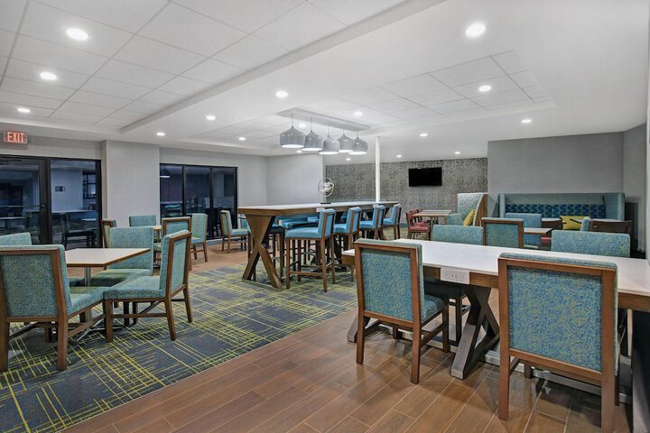 Hampton Inn Westfield
