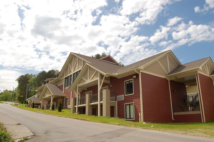 Hotel 5 of 150