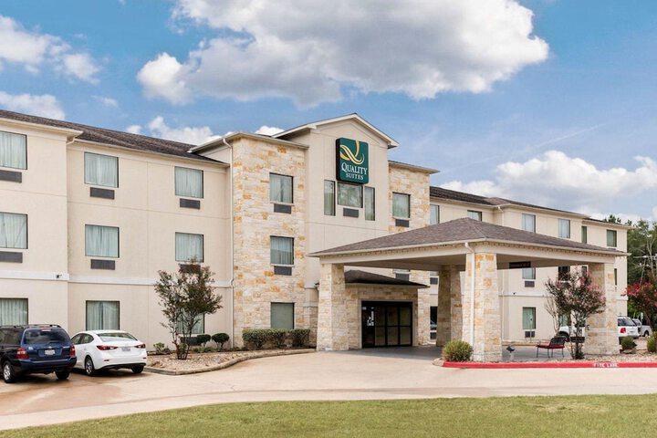 Hotel 2 of 25