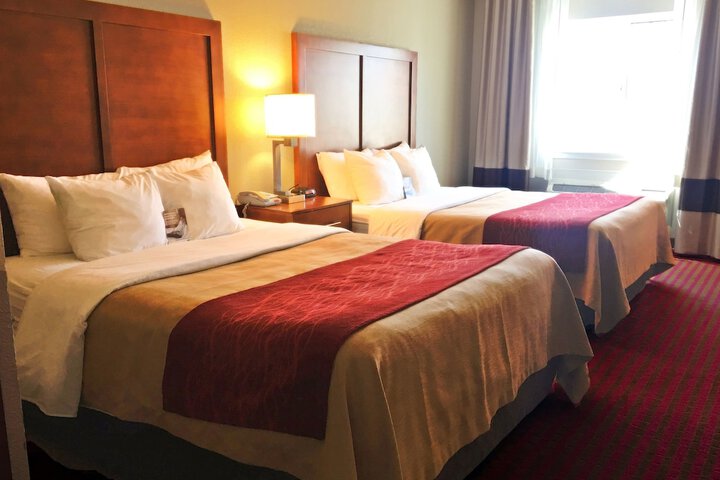 Room 18 of 90