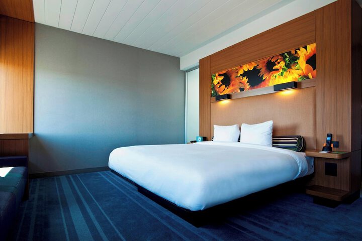 Aloft by Marriott Dulles Airport North