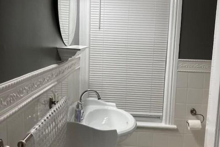 Room 11 of 53