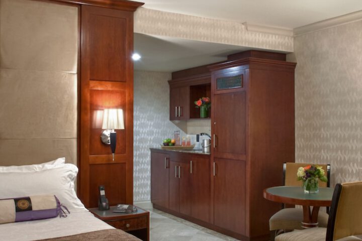 Room 29 of 66