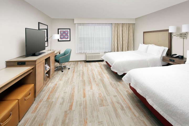 Room 11 of 26