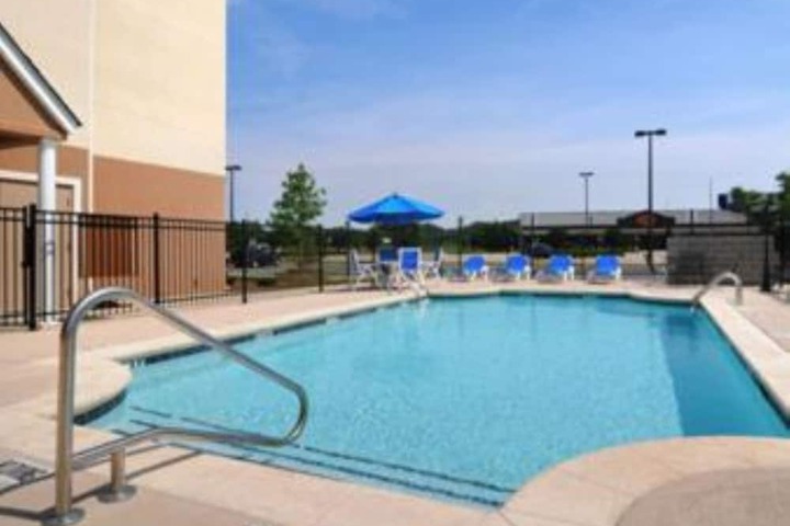 Microtel by Wyndham Perry National Fairground Area I-75