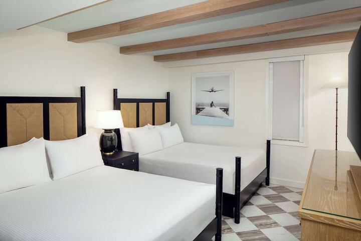 Room 48 of 110