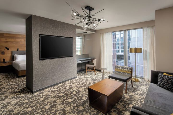 Room 36 of 120