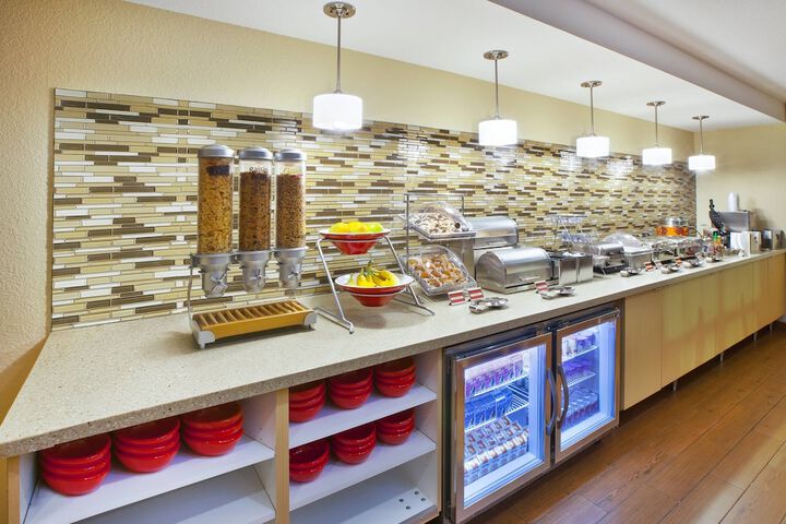 Towneplace Suites by Marriott Brookfield