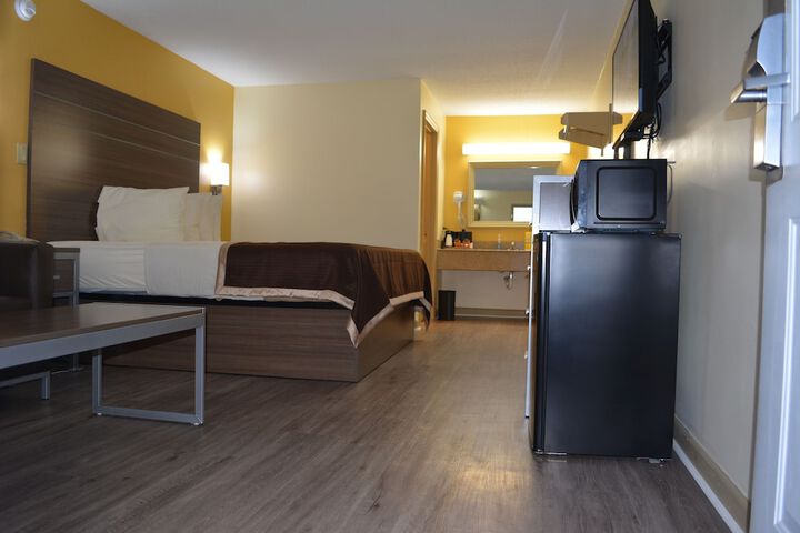 Room 16 of 49