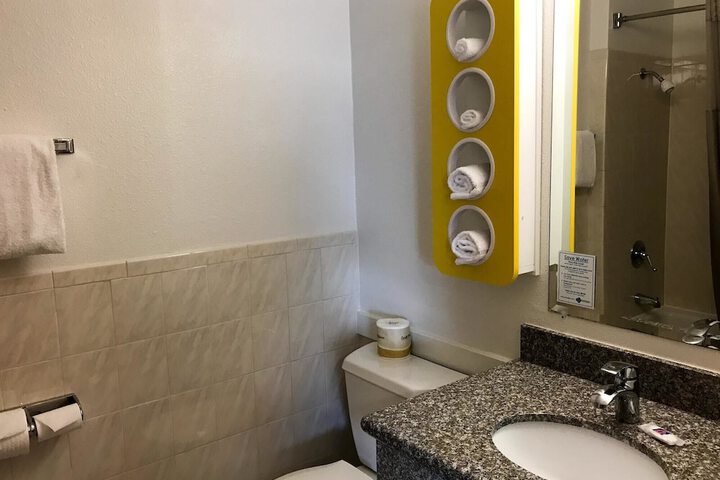 Motel 6 Concord CA
