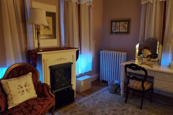 The Amberson House Bed & Breakfast