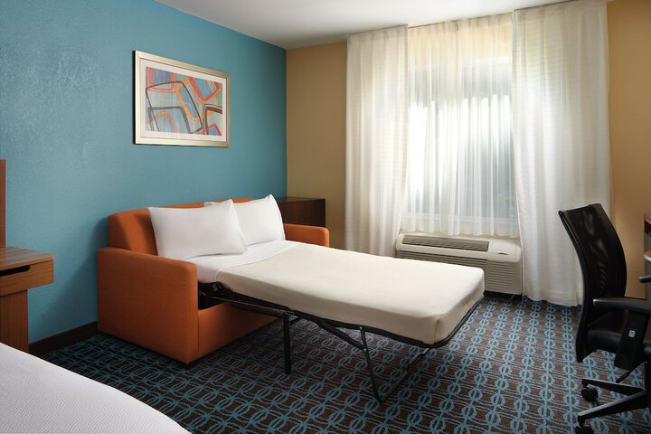Room 19 of 50