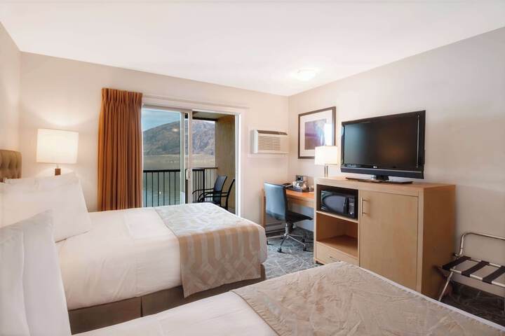 Room 44 of 60