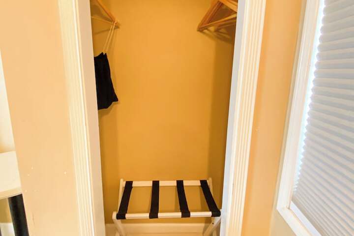 Room 25 of 57