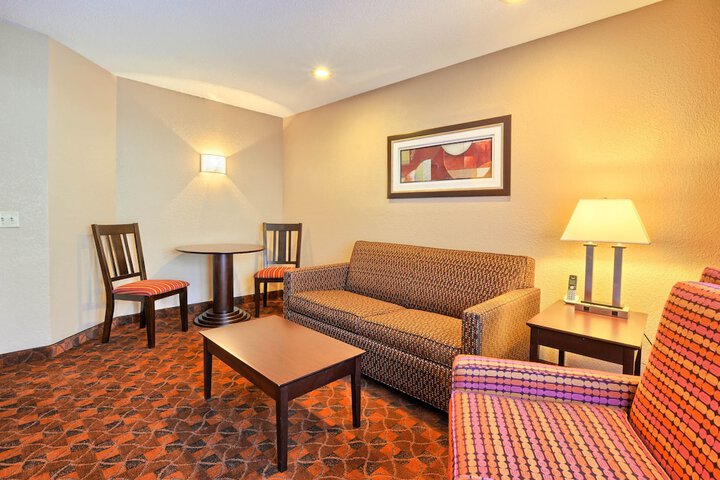Comfort Inn & Suites and Conference Center