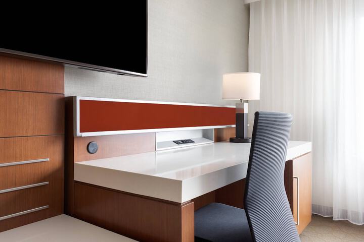 Room 17 of 34