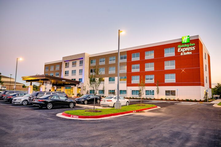 Hotel 4 of 43