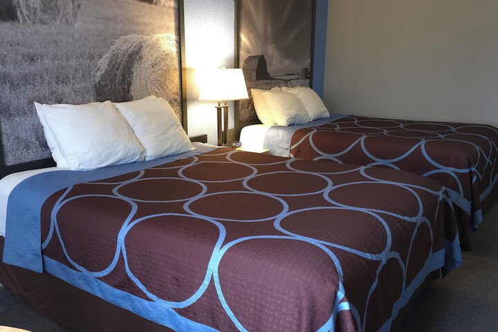 Super 8 by Wyndham Swift Current