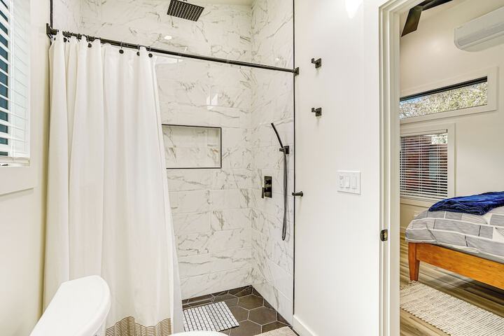 Bay Area Apt w / Patio: Near Parks & Hiking!