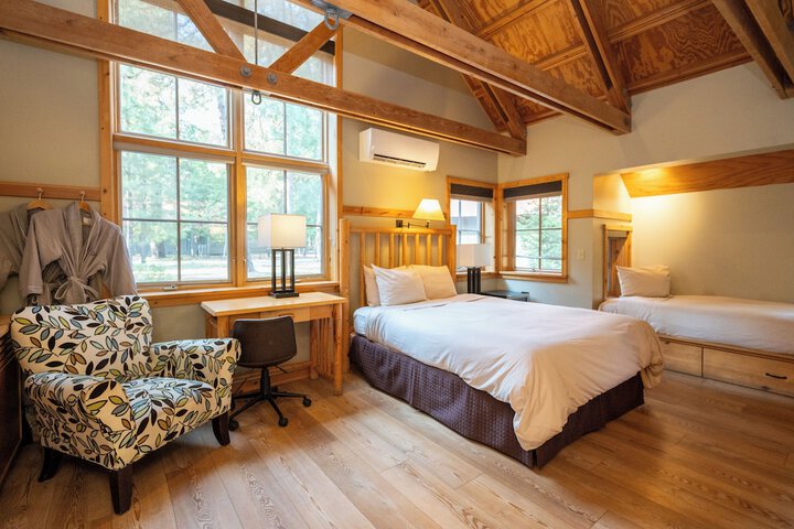 Sleeping Lady Mountain Resort & Spa