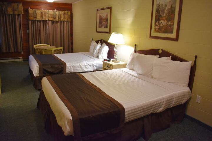 Room 17 of 24