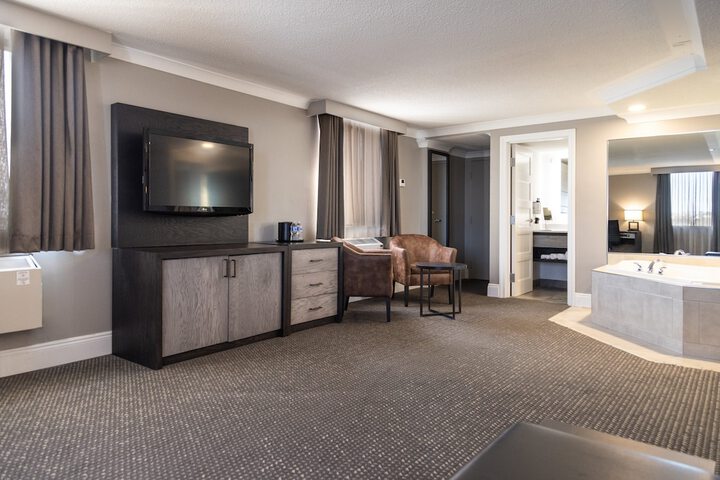 Room 150 of 354