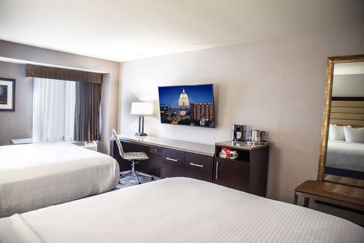 The Madison Concourse Hotel and Governors Club