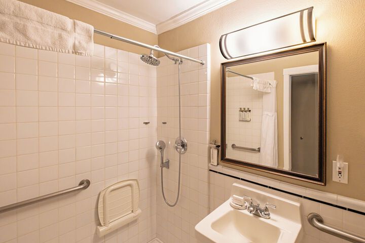 Cannon Beach Hotel Collection