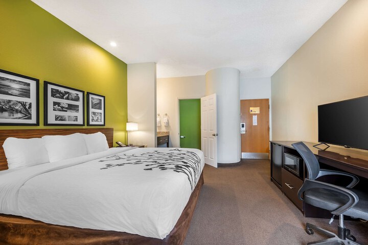 Room 35 of 55