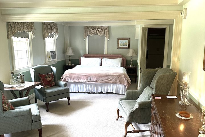 Room 9 of 59