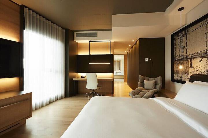 Room 36 of 44