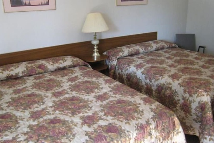 Willow Inn Motel