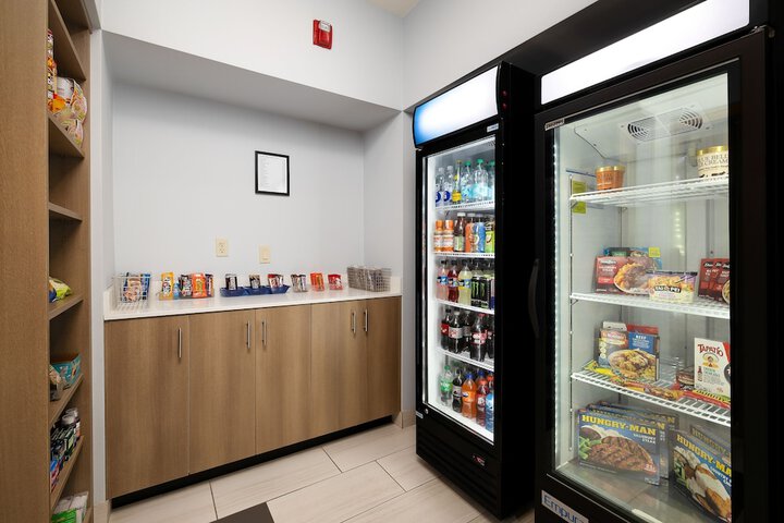 Holiday Inn Express Jourdanton - Pleasanton by IHG