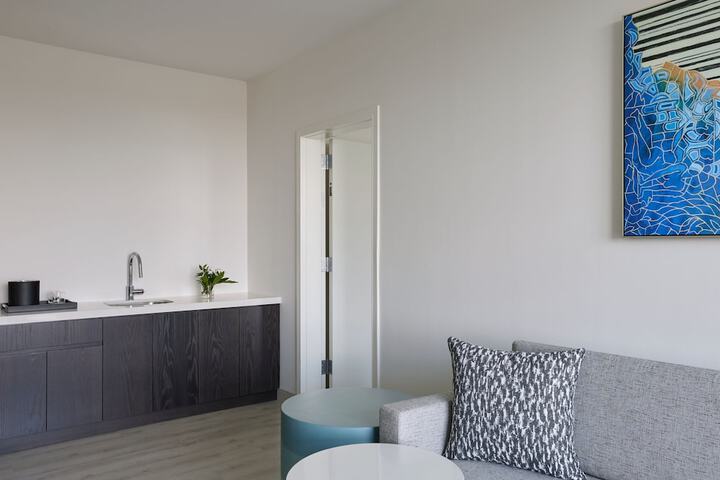Room 15 of 101