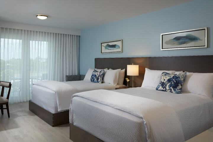 Room 32 of 50