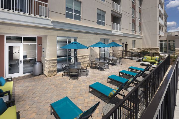 Holiday Inn & Suites Arden - Asheville Airport by IHG