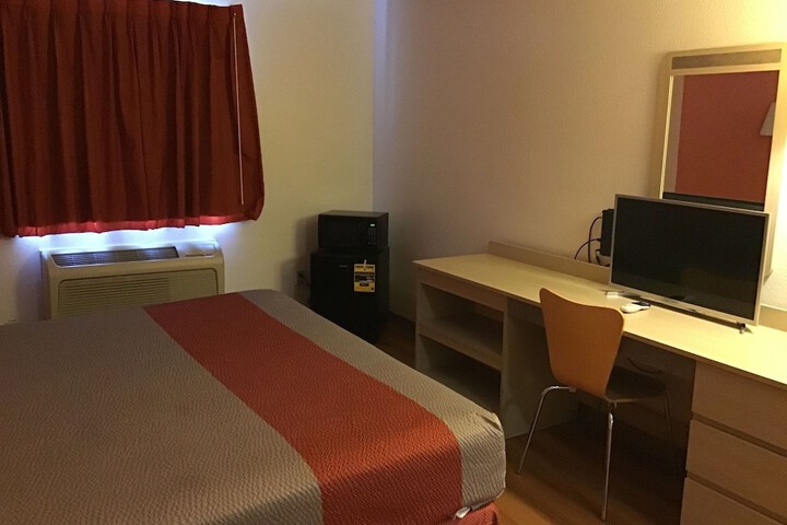 Motel 6 Espanola NM