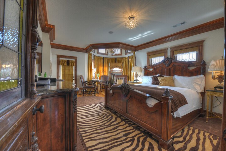 The Victoria B & B