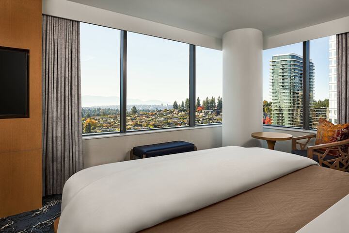 Room 42 of 98